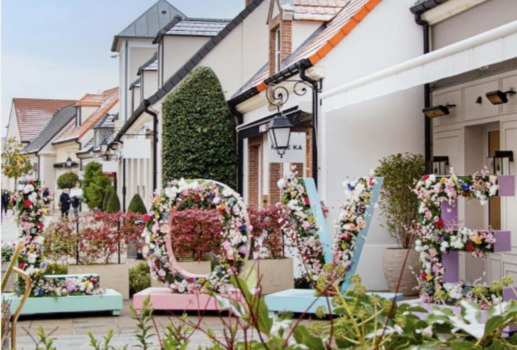 Superbe Appartement A 5 Minutes De Bus De Disneyland Serris Dış mekan fotoğraf